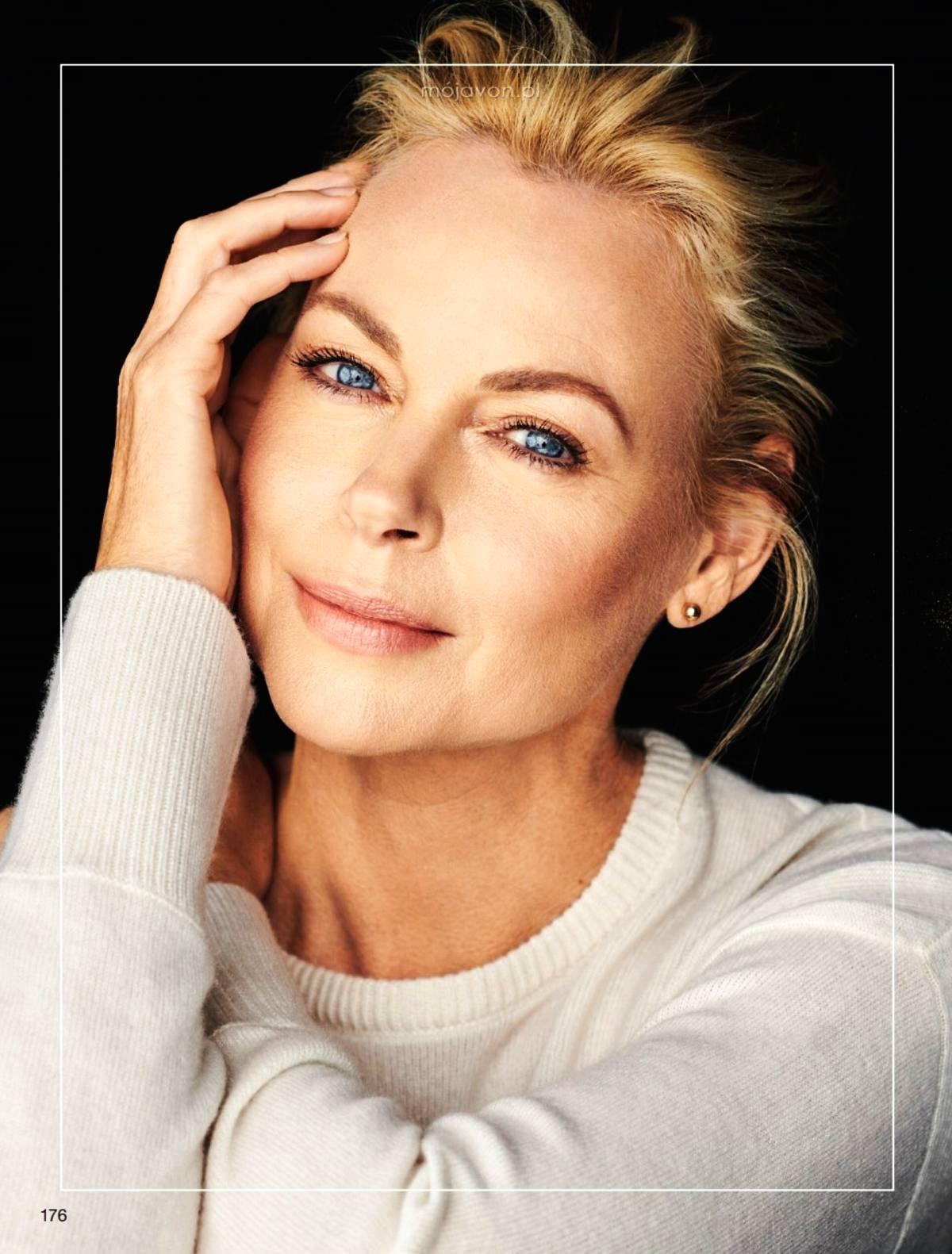 Gazetka promocyjna Avon str. 176