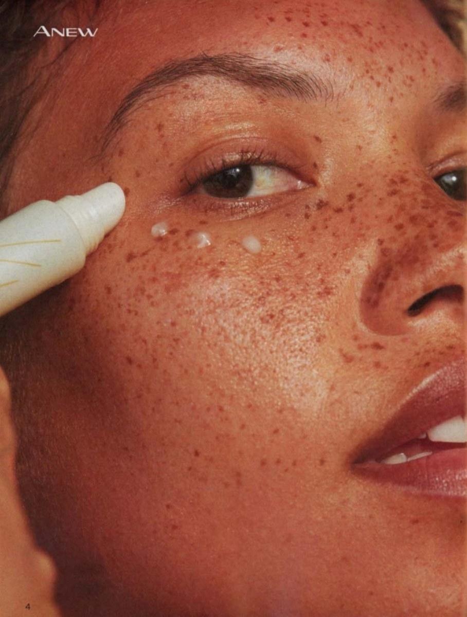 Gazetka promocyjna Avon str. 4