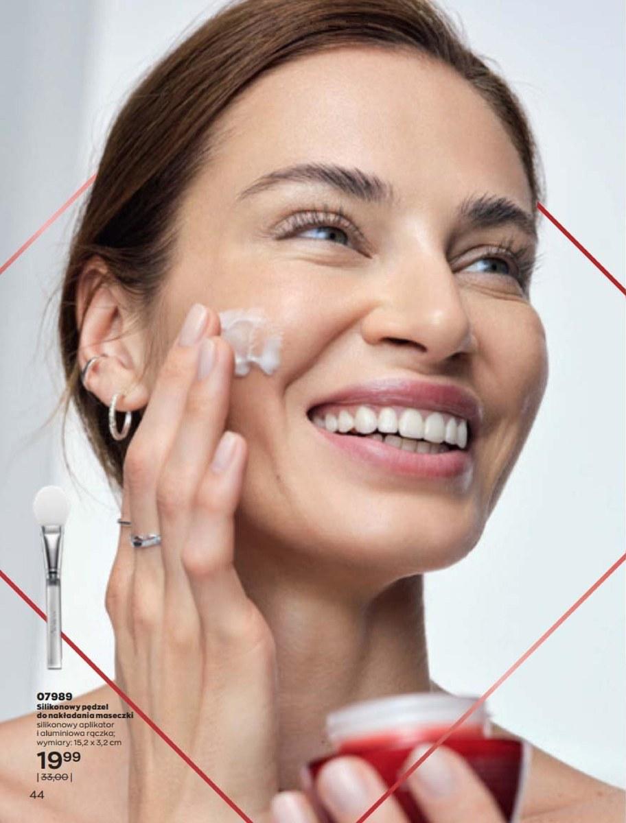 Gazetka promocyjna Avon str. 44